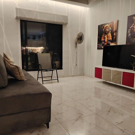 Abu Alzoz Home سكن مشترك Аман Екстериор снимка